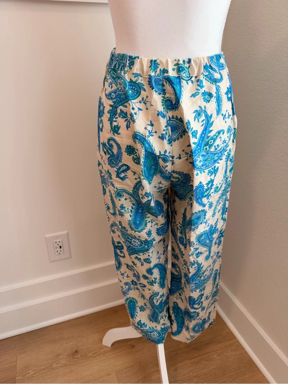✨ Vintage Units 100% Linen Paisley Matching Set ✨